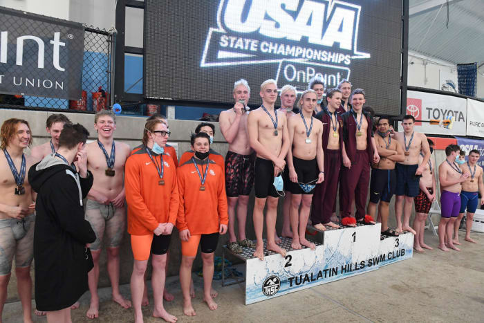 11.BOYS-400-FREESTYLE-RELAY